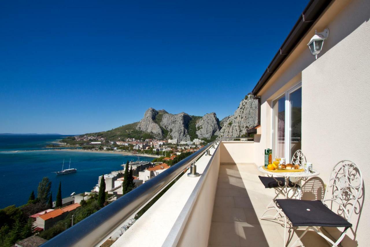 Villa Omis Michy - Family House For Big And Small Groups Exterior foto
